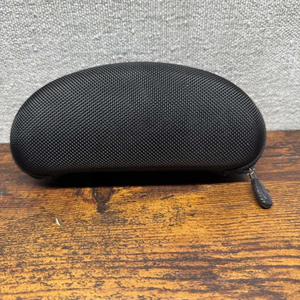Oakley black hard